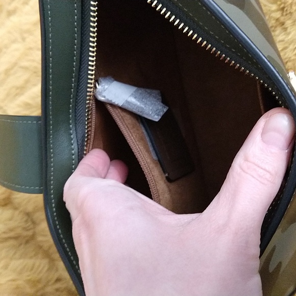 🆕 COACH Genuine Leather Small Camo Purse - Picture 10 of 16